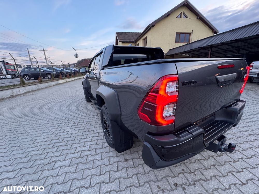 Toyota Hilux 4x4 Double Cab Autm. GR Sport - 28