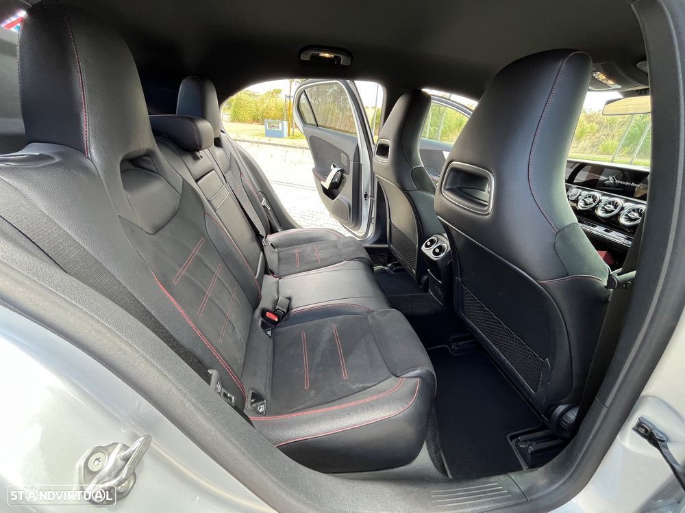 Mercedes-Benz A 200 AMG Line Aut. - 12