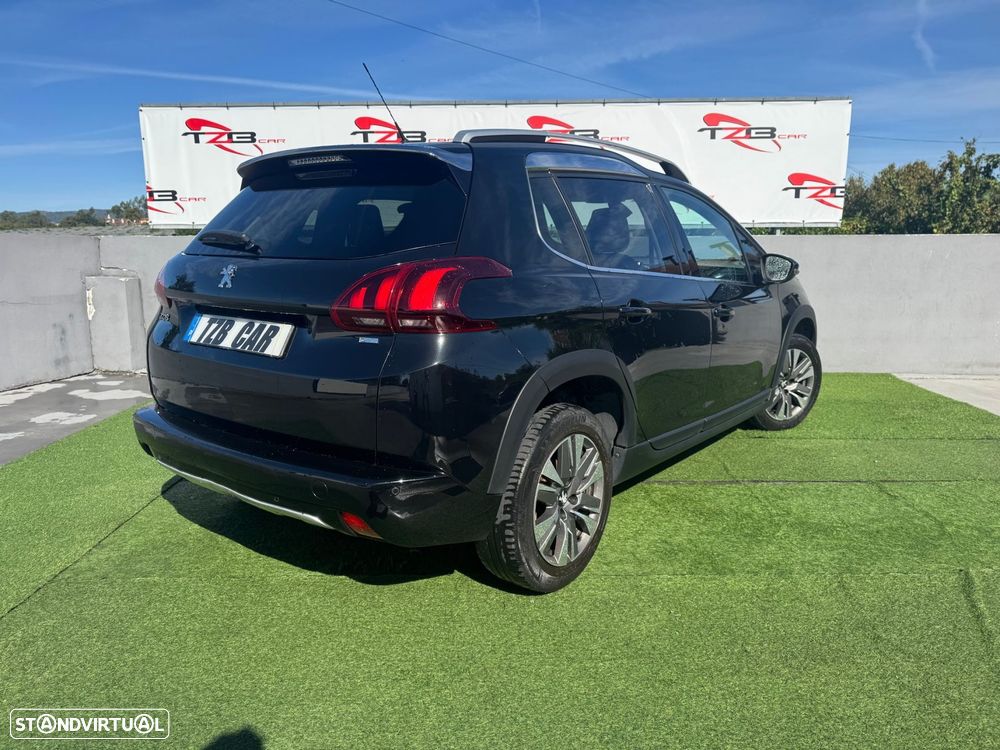 Peugeot 2008 BlueHDi 100 STOP & START Allure - 7