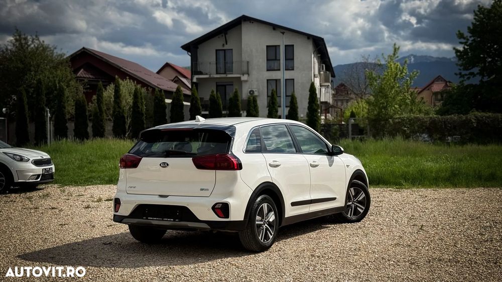 Kia Niro 1.6 GDI HEV 2WD OPF Aut. Vision - 6
