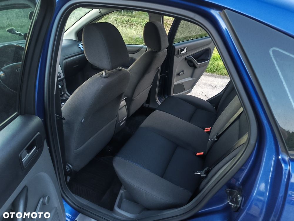 Ford Focus - 8