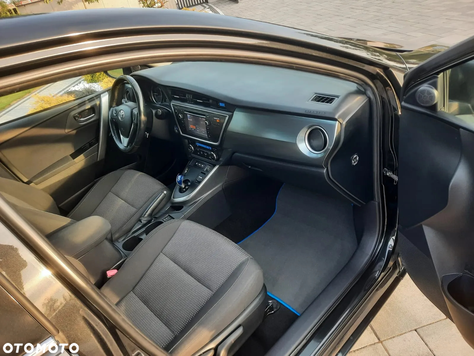 Toyota Auris 1.8 VVT-i Hybrid Automatik Edition - 17