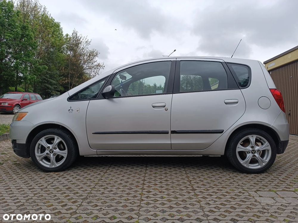 Mitsubishi Colt 1.3 Inform - 9
