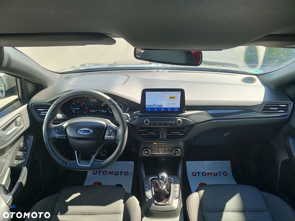 Ford Focus 1.5 EcoBlue Start-Stopp-System ST-LINE X - 16