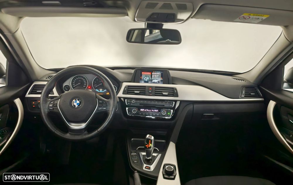 BMW 330 e iPerformance Advantage - 7