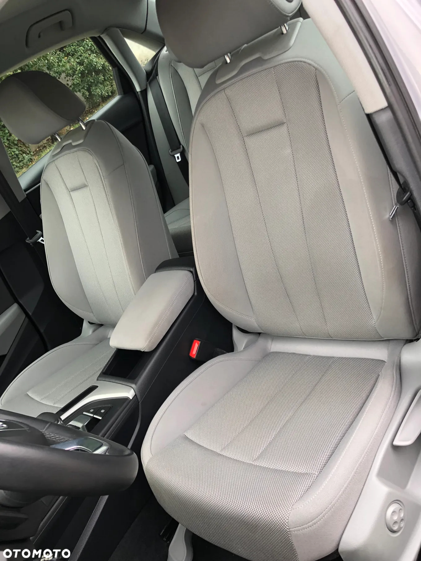 Audi A4 2.0 TDI S tronic - 9