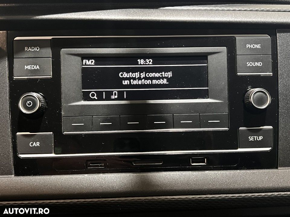 Volkswagen Transporter - 22