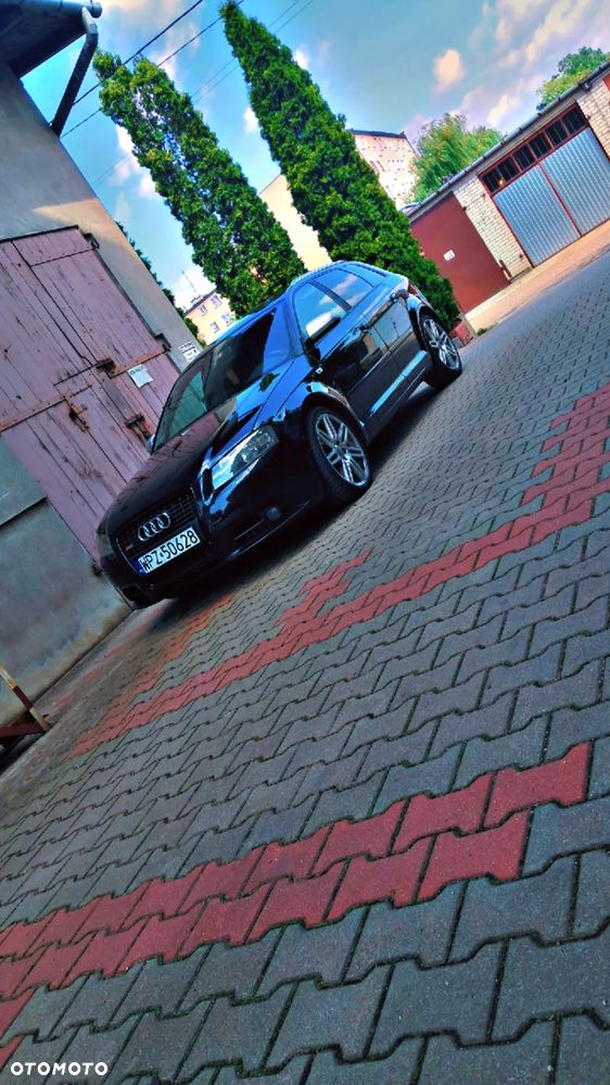 Audi A3 Sportback 2.0 TDI DPF Ambition - 5