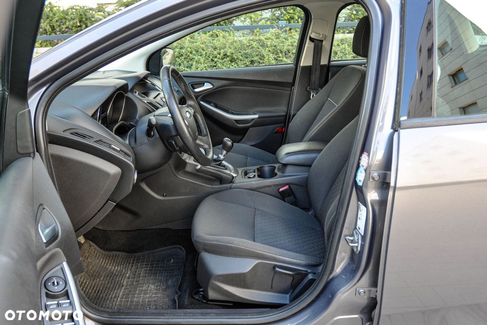 Ford Focus - 7