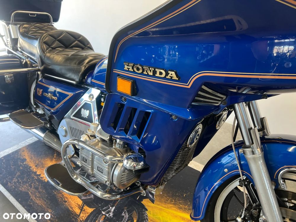 Honda GL - 28