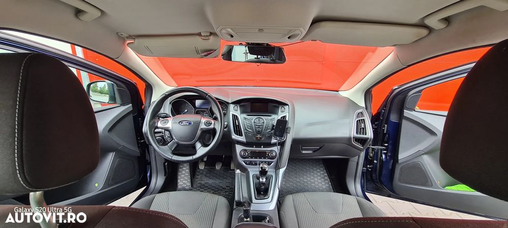 Ford Focus 1.6 TDCI ECOnetic 99g Start-Stopp-System Titanium - 2