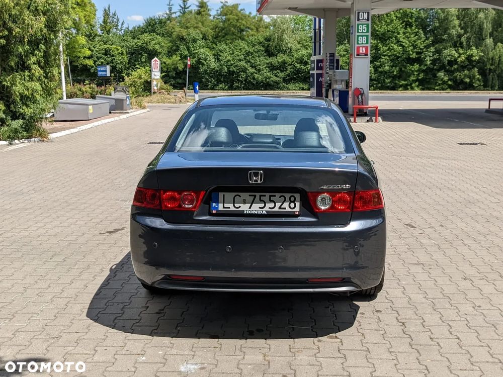Honda Accord 2.2i-CTDi Executive - 6