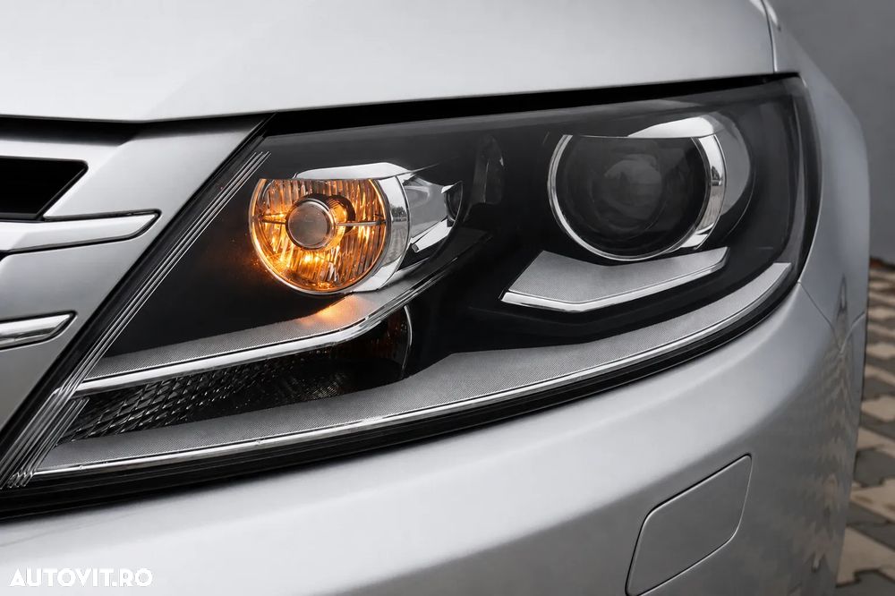 Volkswagen Passat CC 2.0 TDI BlueMotion Technology DSG - 19