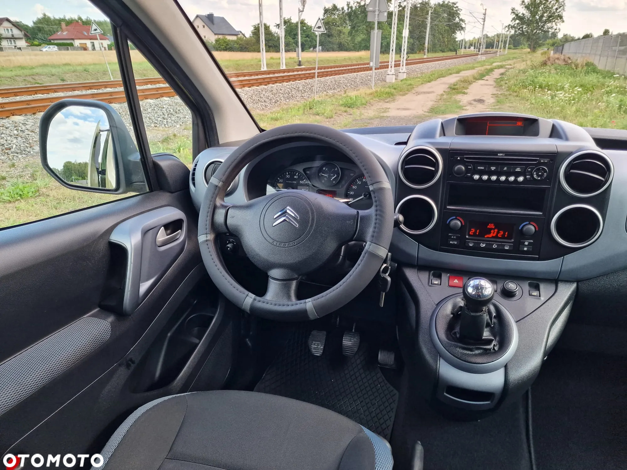 Citroën Berlingo 1.6 HDi 110 FAP XTR - 10