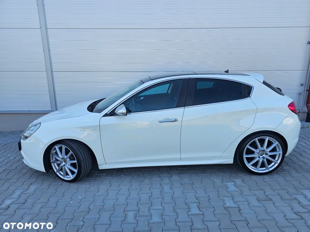 Alfa Romeo Giulietta 1.4 TB 16V Veloce - 4