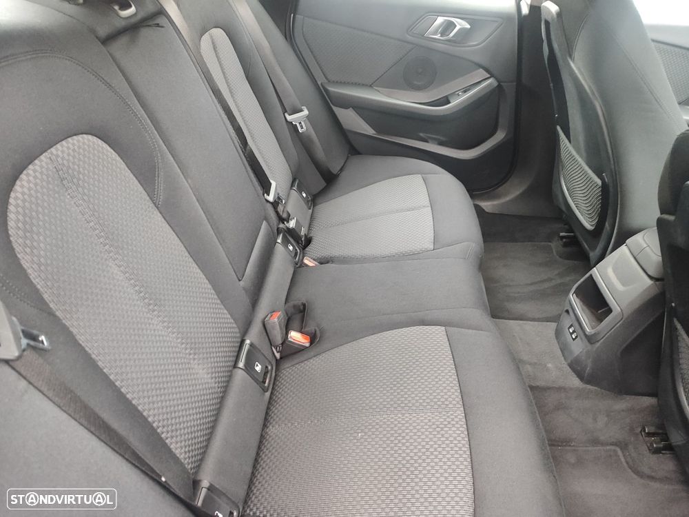 BMW 216 Gran Coupé d Advantage - 9