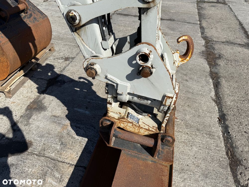 Takeuchi TB290 - 21