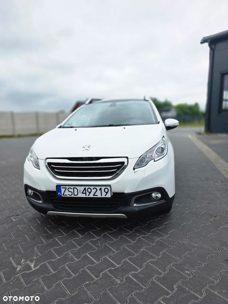 Peugeot 2008 1.2 Pure Tech Style - 22