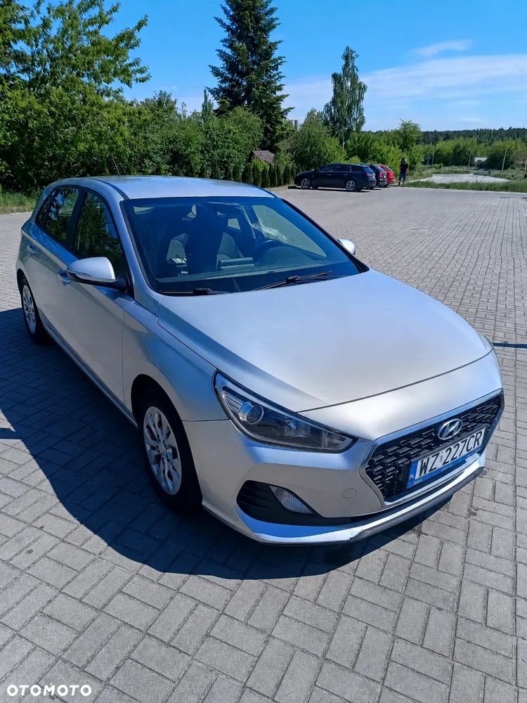Hyundai i30 1.4 Classic + - 4
