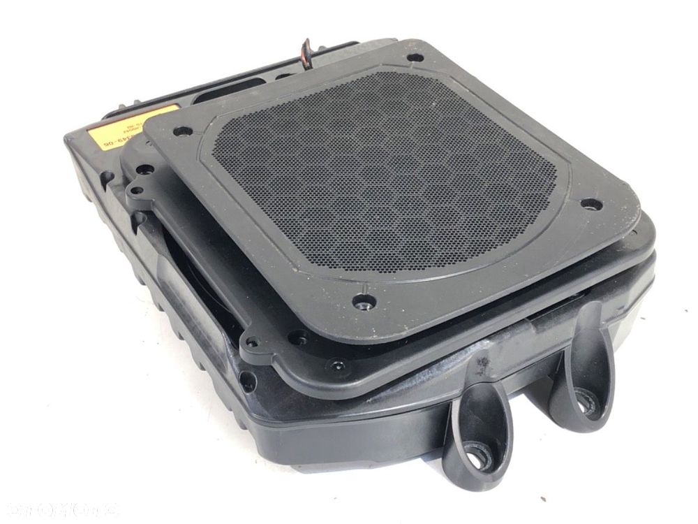 SUBWOOFER  BMW 2 Active Tourer (F45) 2013 - 2022 218 d 110 kW [150 KM] olej napędowy 2013 - 2022 - 4
