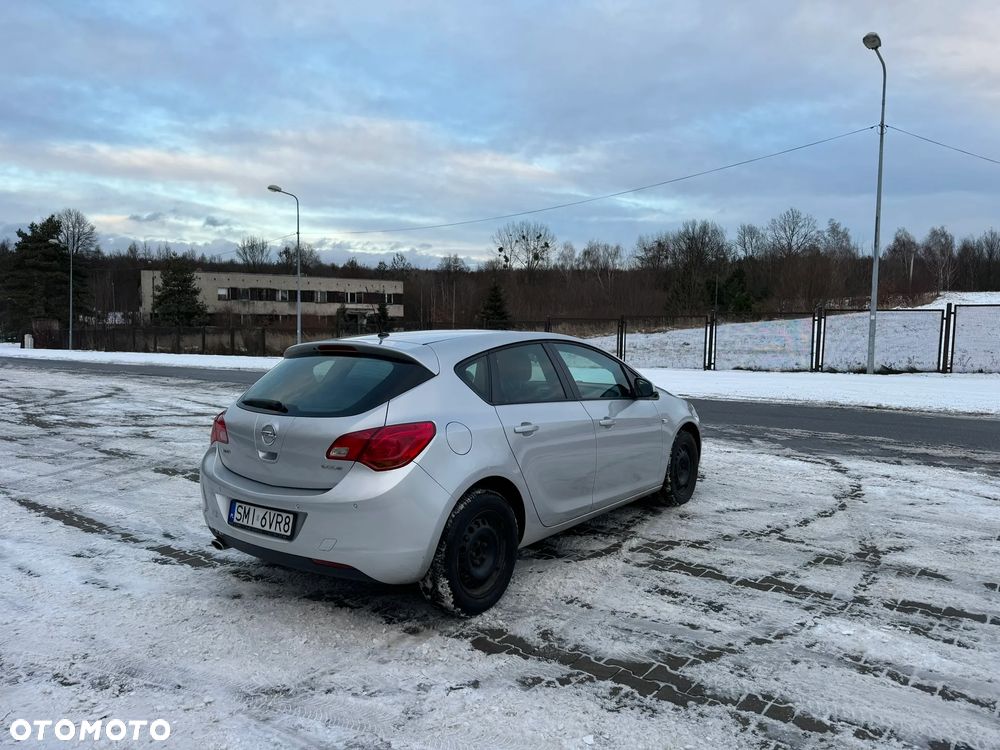 Opel Astra 1.4 T Enjoy - 5