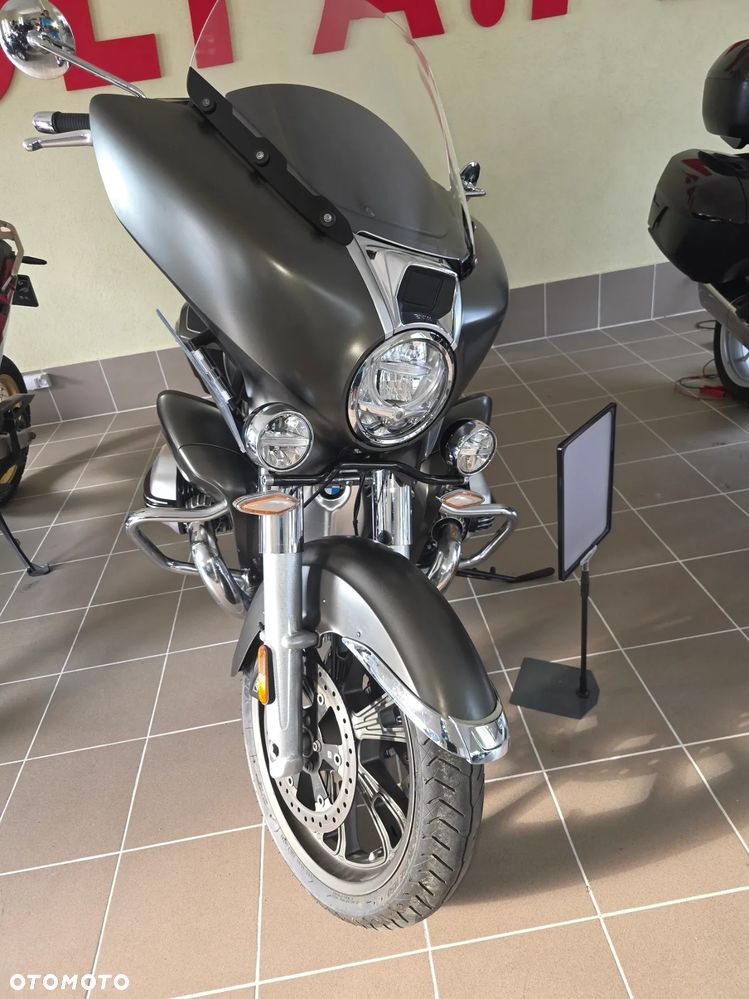 BMW R - 2