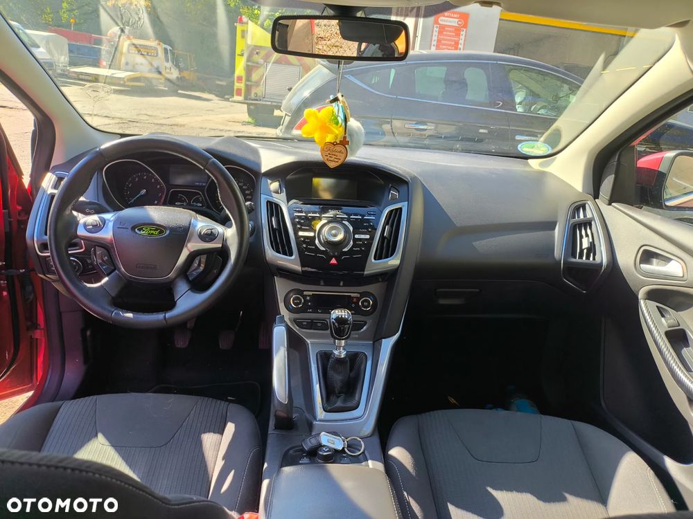Ford Focus 1.6 EcoBoost Start-Stopp-System Champions Edition - 6