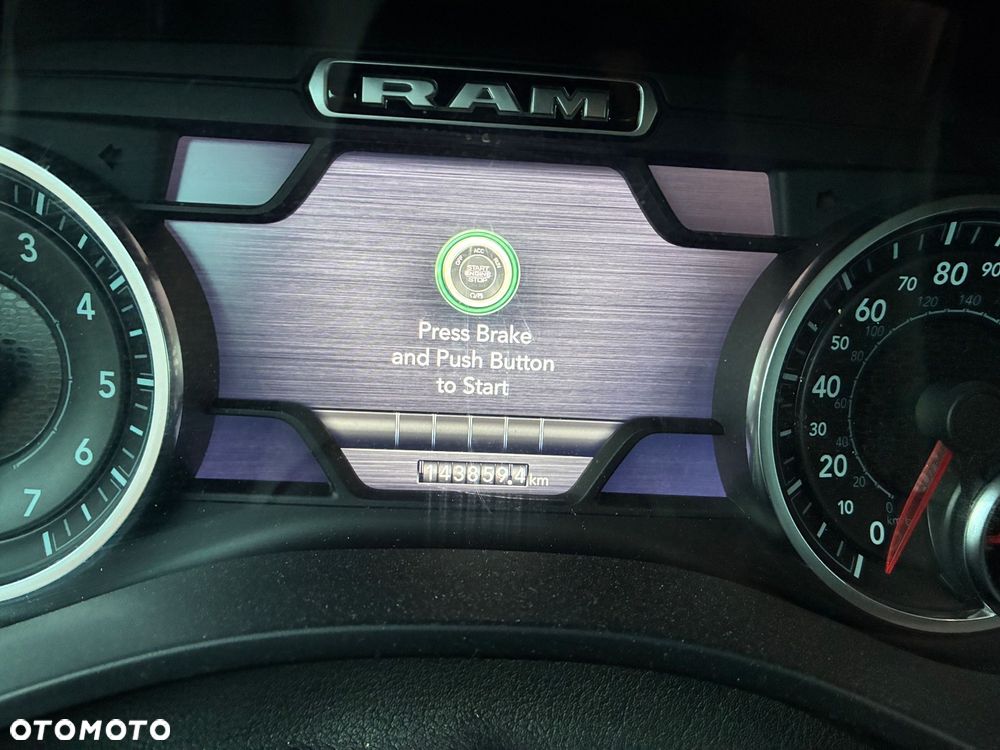 RAM 1500 Quad Cab Laramie - 1