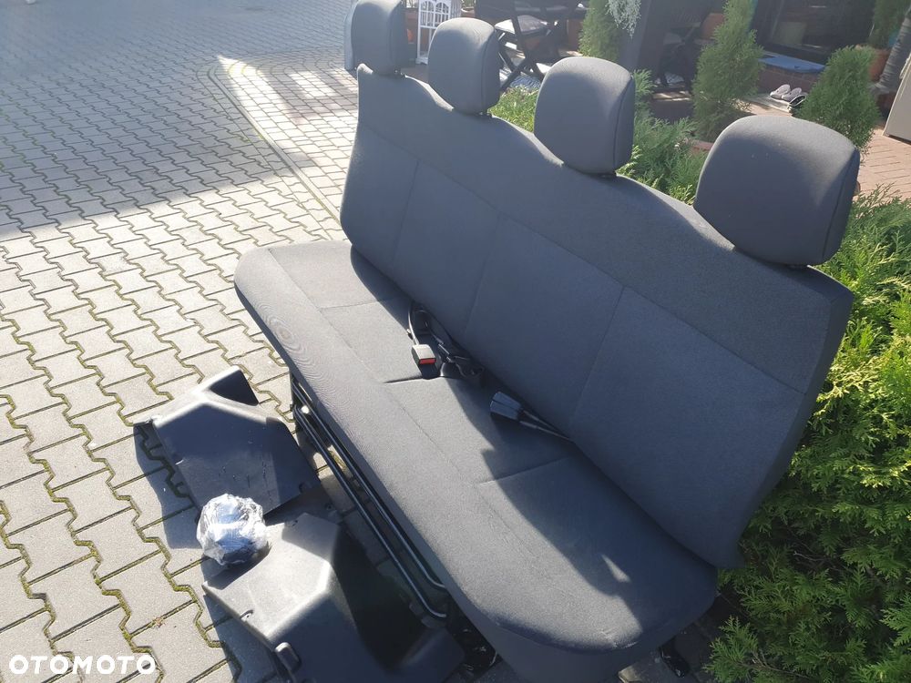 Kanapa 4-osobowa Renault Master Doka 19+ - 3