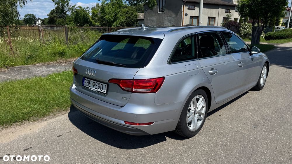 Audi A4 Avant 2.0 TDI DPF clean diesel Attraction - 4