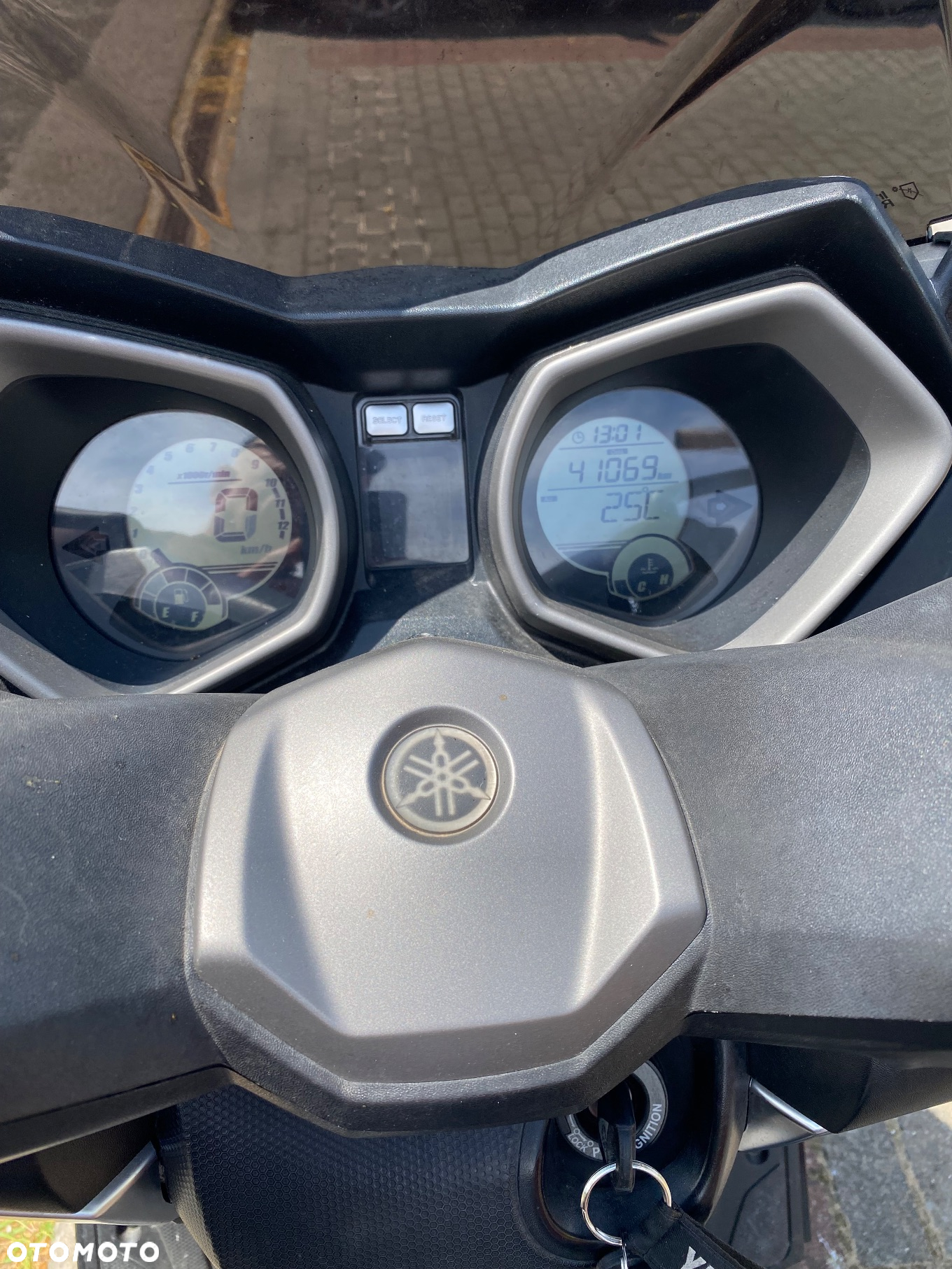 Yamaha X-max - 5