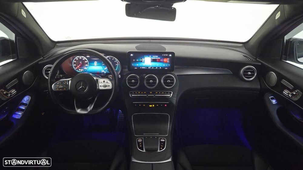 Mercedes-Benz GLC 300 de 4Matic 9G-TRONIC AMG Line Plus - 9
