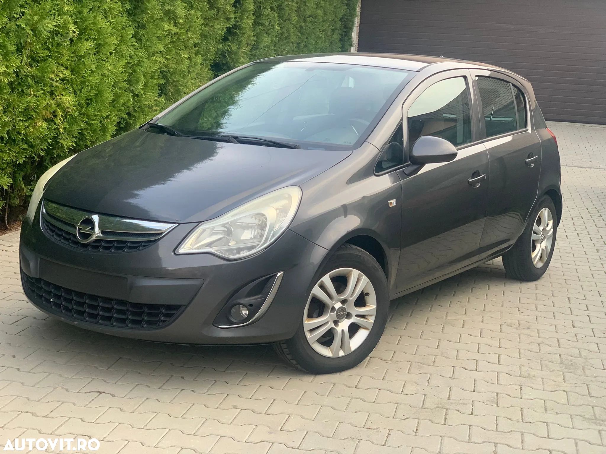 Opel Corsa 1.3 CDTI DPF EcoFLEX Selection - 1