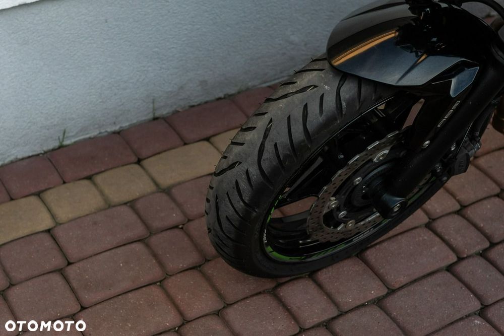 Kawasaki Z 650 - 8