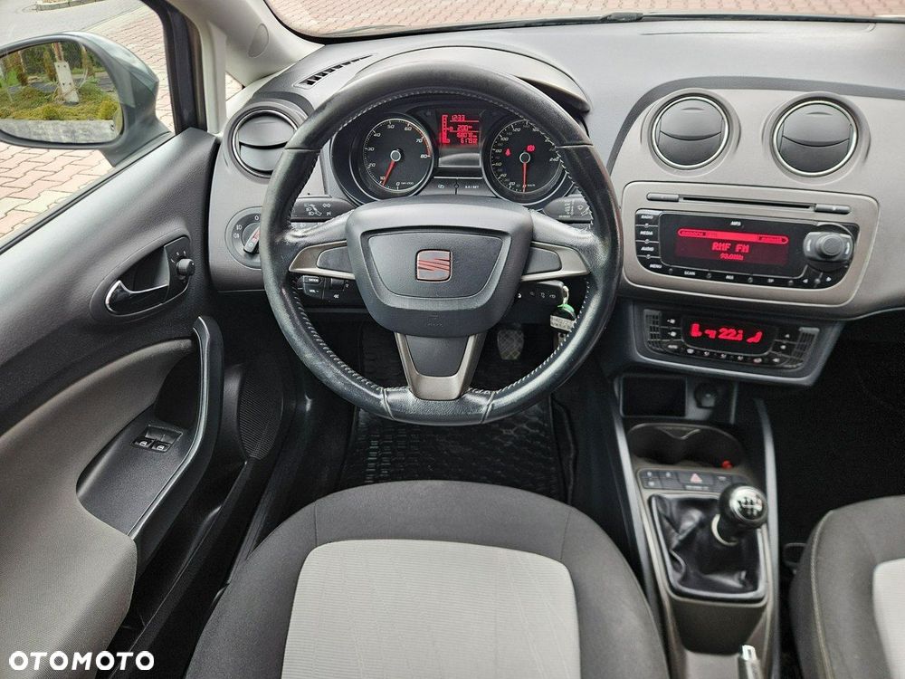 Seat Ibiza 1.4 16V Style - 27