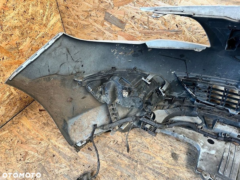 ZDERZAK PRZÓD przedni OPEL ASTRA J Kod lakieru: GAZ halogeny - 8