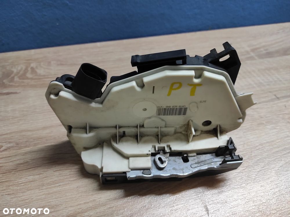 ZAMEK DRZWI PRAWY TYLNI TYŁ 5N0839016D 6 PIN SKODA FABIA 2 SUPERB 2 TIGUAN IBIZA 4 WYSYŁKA !!!!! - 3