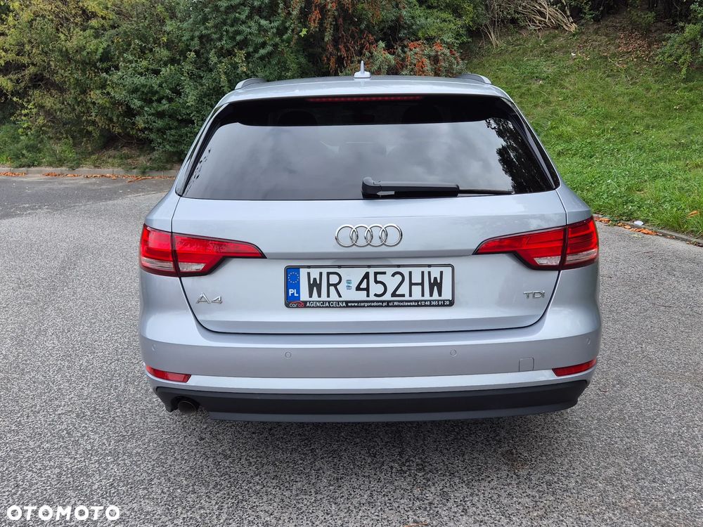 Audi A4 ver-avant-2-0-tdi-ultra-s-tronic-design - 5