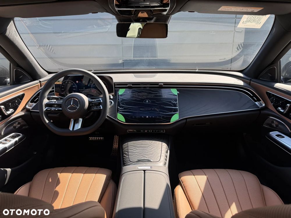 Mercedes-Benz Klasa E 200 mHEV 4-Matic AMG 9G-Tronic - 9