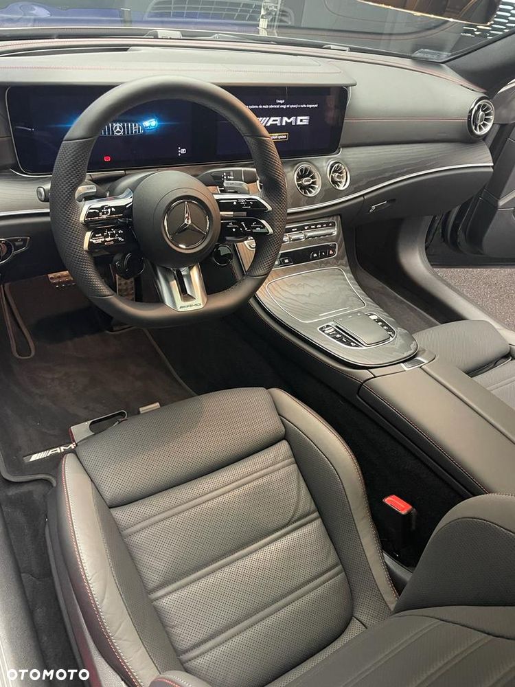 Mercedes-Benz Klasa E AMG 53 4-Matic+ 9G-TRONIC - 13