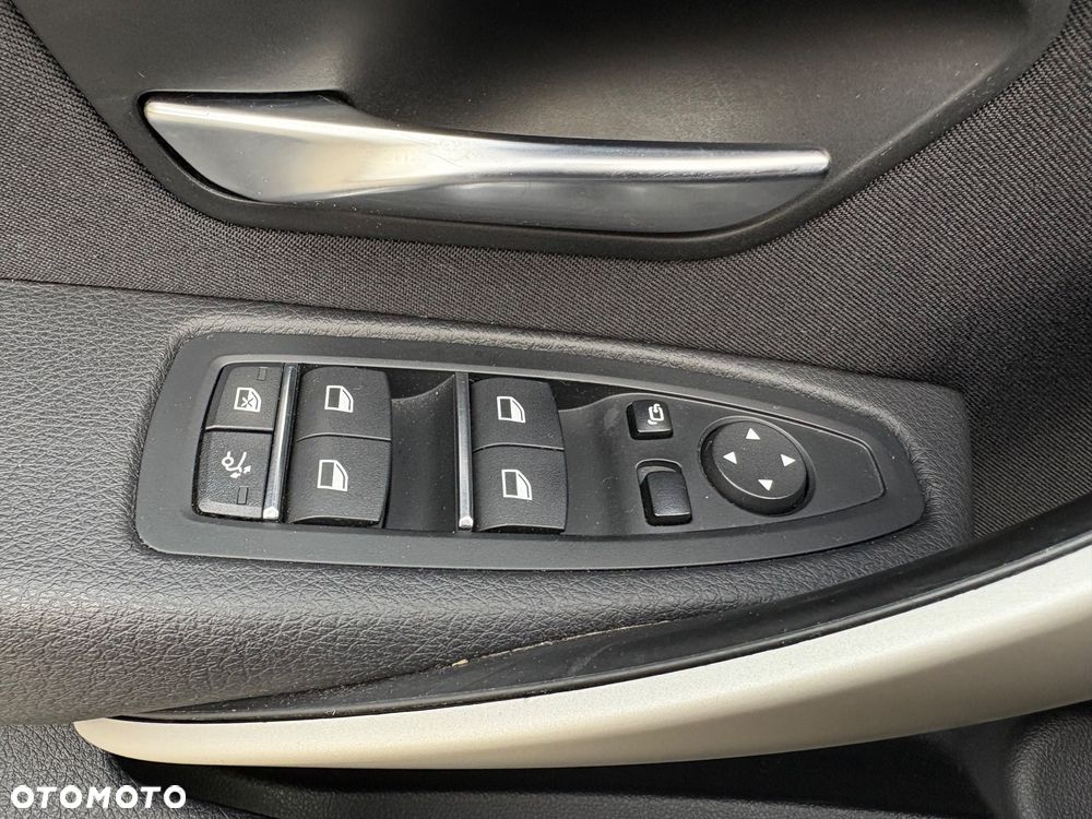 BMW 3GT 318d Advantage - 21