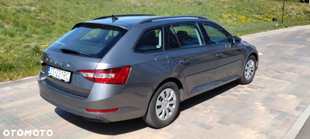Skoda Superb 1.5 TSI Active DSG - 3