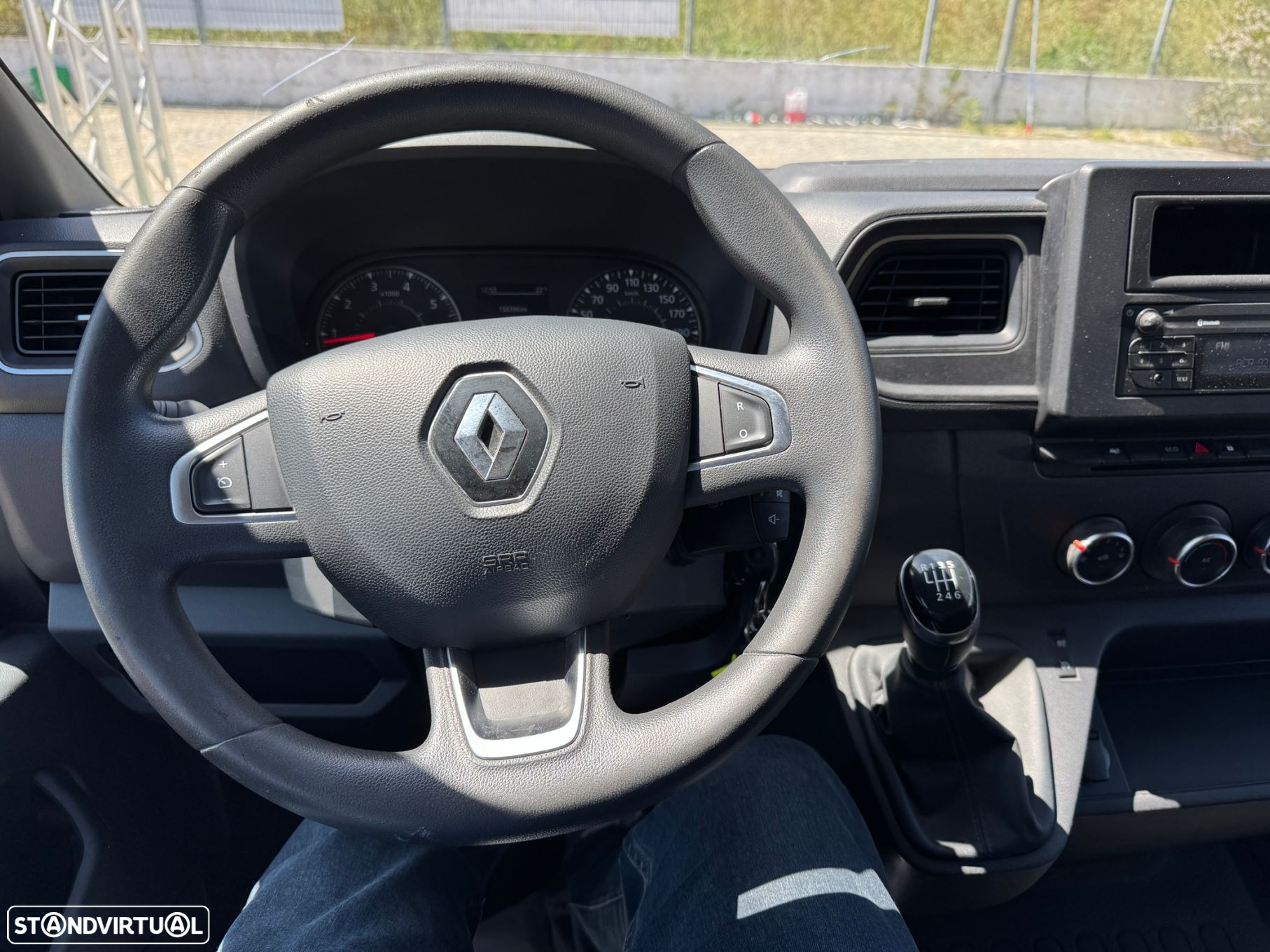 Renault Master 2.3 dCi L2H2 3.5T - 12