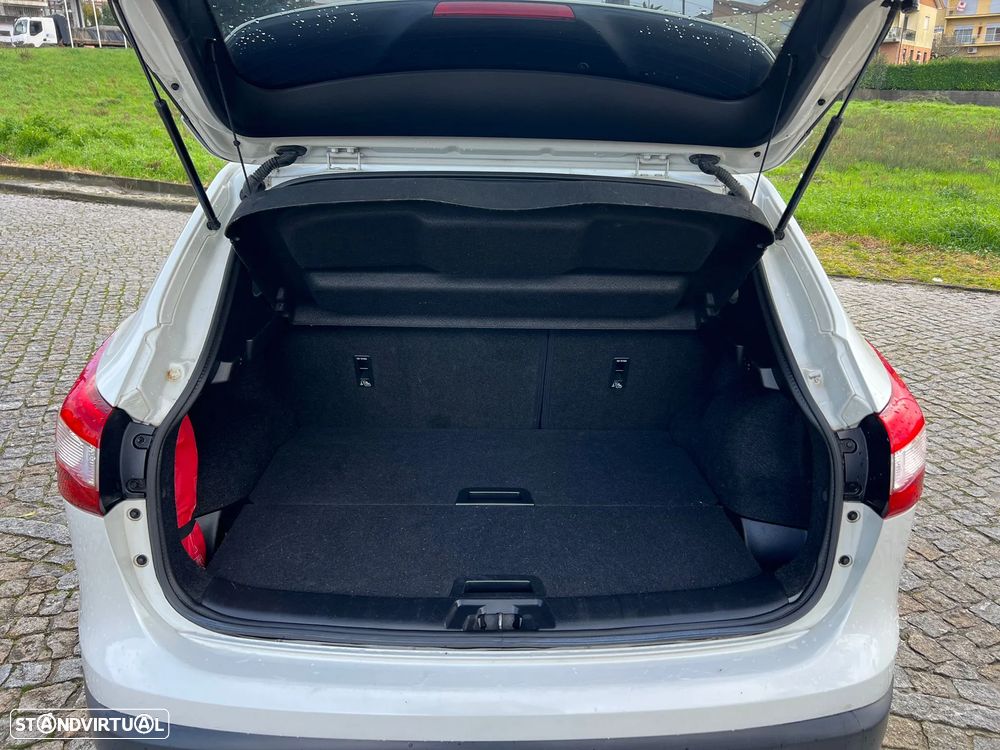 Nissan Qashqai 1.5 dCi Acenta Connect - 5