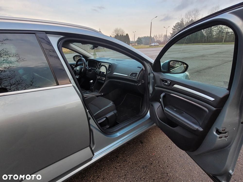 Renault Megane 1.5 Blue dCi Intens - 14