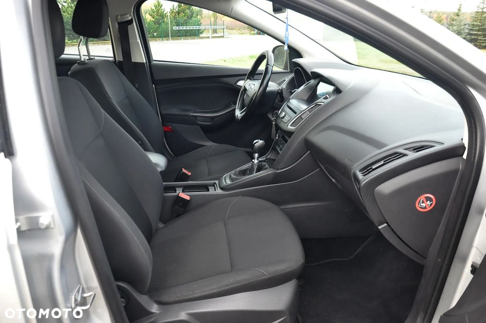 Ford Focus 1.5 TDCi DPF Start-Stopp-System Business - 30