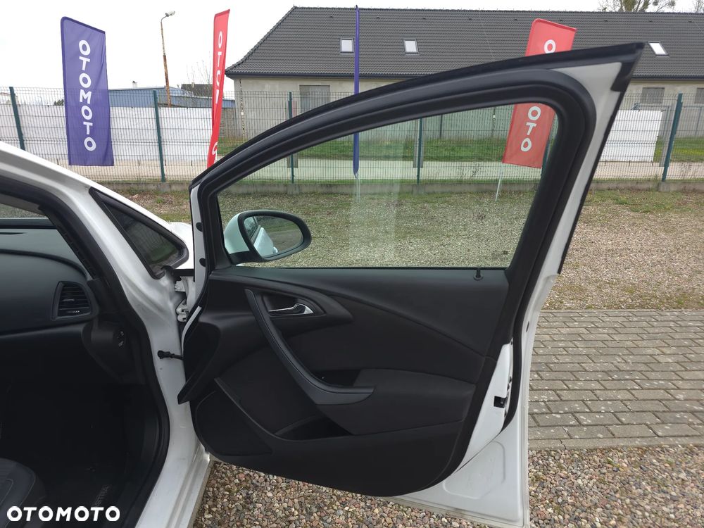 Opel Astra 1.4 T Business EU6 - 14