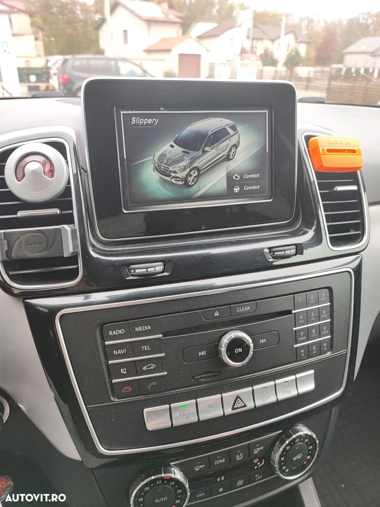Mercedes-Benz GLE 250 d 4MATIC - 10