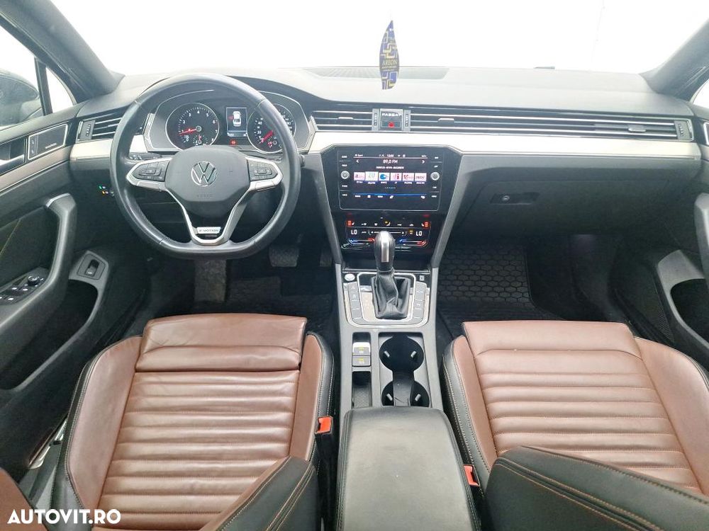 Volkswagen Passat - 6