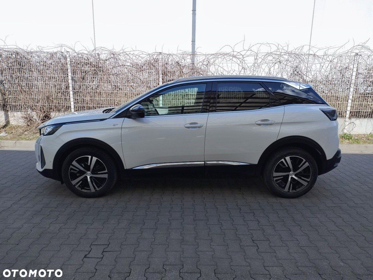Peugeot 3008 1.2 PureTech GT S&S EAT8 - 4